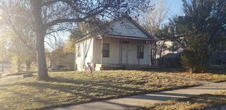 221 S  Grant Ave, Pierre, SD 57501