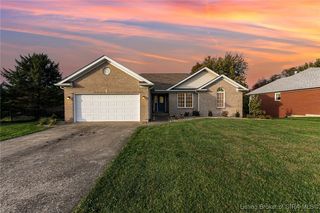 4106 Andrew Drive, Floyds Knobs, IN 47119
