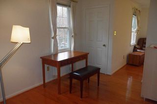 3126 Borge St, Oakton, VA 22124