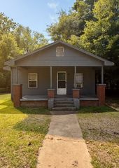 2602 6th Ave N, Columbus, MS 39701