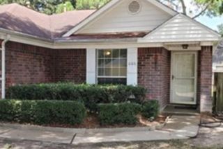 606 Shadowlake Ct, Sealy, TX 77474