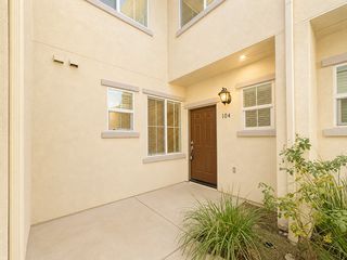 15325 Oak Tree Dr #104, Lake Elsinore, CA 92532