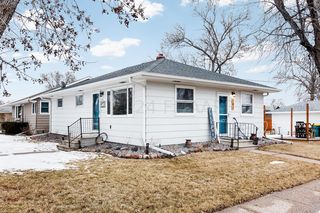 101 5th Ave E, West Fargo, ND 58078