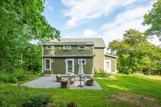 9 Oak Street, Camden, ME 04843