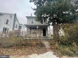 457 2nd St, Highspire, PA 17034