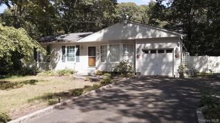 254 Auborn Avenue, Shirley, NY 11967