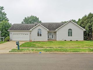 2505 14th Ave, Monroe, WI 53566