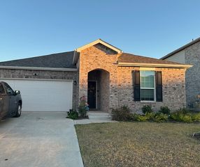 713 Feldspar Way, Princeton, TX 75407