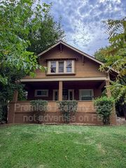 573 S  Crescent Ave, Independence, MO 64053