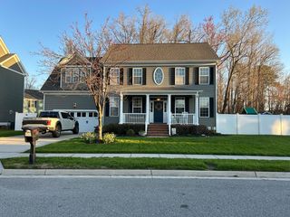 1016 Sullivan Ln, Chesapeake, VA 23322