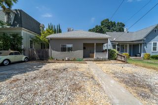 256 S  2nd Ave, Oakdale, CA 95361