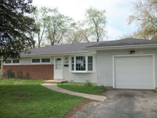 1238 S  Gates St, West Chicago, IL 60185