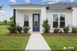 5639 Emmie Dr, Zachary, LA 70791