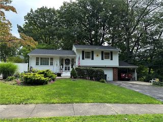 1519 Morris Rd, Kent, OH 44240