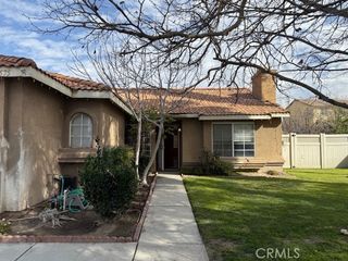4575 Snake River Rd, Riverside, CA 92501