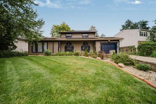 300 Dunbarton Rd, Columbus, OH 43230