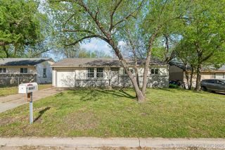 4667 N  Cheyenne Ave, Tulsa, OK 74126