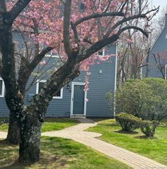 7 Farmington Meadow Drive #7, Farmington, CT 06032