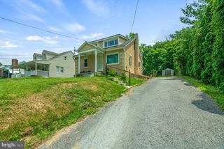 2881 Pricetown Rd, Temple, PA 19560