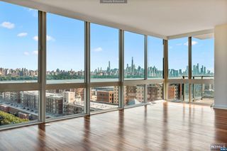 1728 Hudson Park #1728, Edgewater, NJ 07020