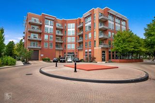 4846 N  Clark St #209, Chicago, IL 60640