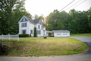32 Prospect St, Fillmore, NY 14735