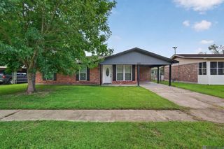1632 Mary Lou Dr, Baton Rouge, LA 70810