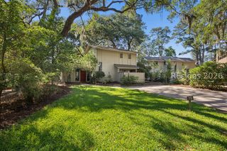 75 Lawton Rd, Hilton Head Island, SC 29928