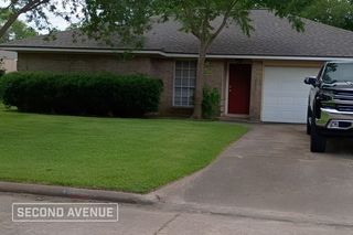 5010 Carmona Ln, Pearland, TX 77584