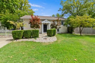 1081 S  1st St, Upland, IN 46989