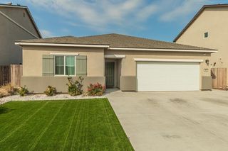 947 S  Filbert Ave, Fresno, CA 93727