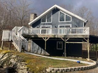 217 William Dr, East Stroudsburg, PA 18302