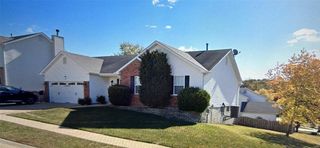 309 Keystone Dr, Fenton, MO 63026