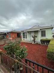 1631 N  Banning Blvd, Wilmington, CA 90744