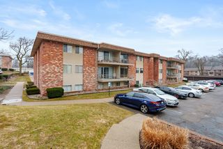 734 W  Kilgore Rd #208, Kalamazoo, MI 49008