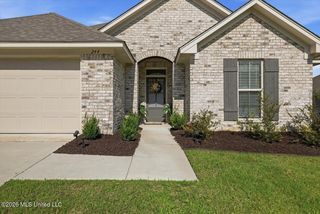 244 Hemingway Cir, Canton, MS 39046
