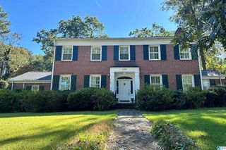 425 Fairway Dr, Anniston, AL 36207