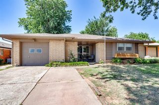 1109 W  Peebly Dr, Midwest City, OK 73110