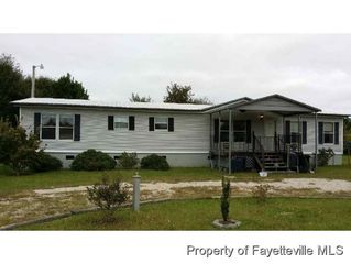 7339 Bronstein Dr, Parkton, NC 28371