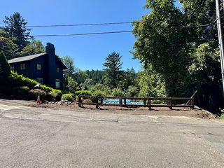 1925 SW Montgomery Pl, Portland, OR 97201
