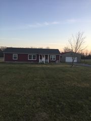 20001 Corinth Rd, Pittsburg, IL 62974