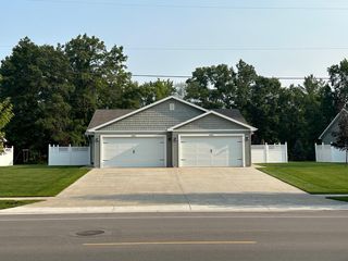 3804 W  Wackerly St, Midland, MI 48640