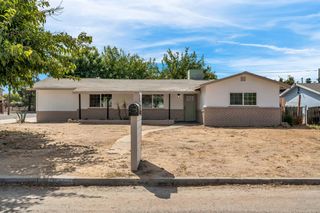 8753 E  Ostler St, Selma, CA 93662