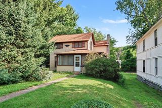 1434 Forbes St, Kalamazoo, MI 49006
