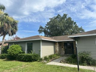 5020 NE 7th St, Ocala, FL 34470