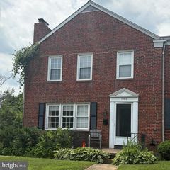 1545 Cottage Ln, Towson, MD 21286