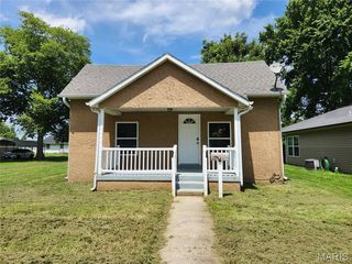 119 Cook Ave, Chaffee, MO 63740