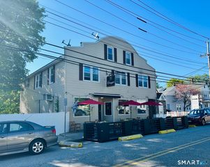 20-22 Lafayette Street, Norwich, CT 06360