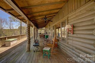 551 Carvers Knob Rd, Spruce Pine, NC 28777