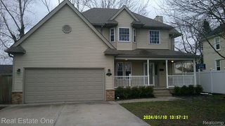 143 Miller St, Wyandotte, MI 48192